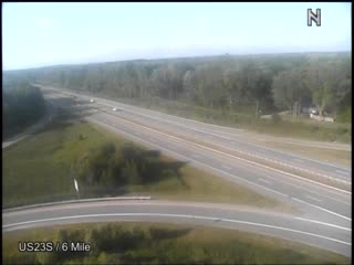 Traffic Cam @ 6 Mile Rd - south Player