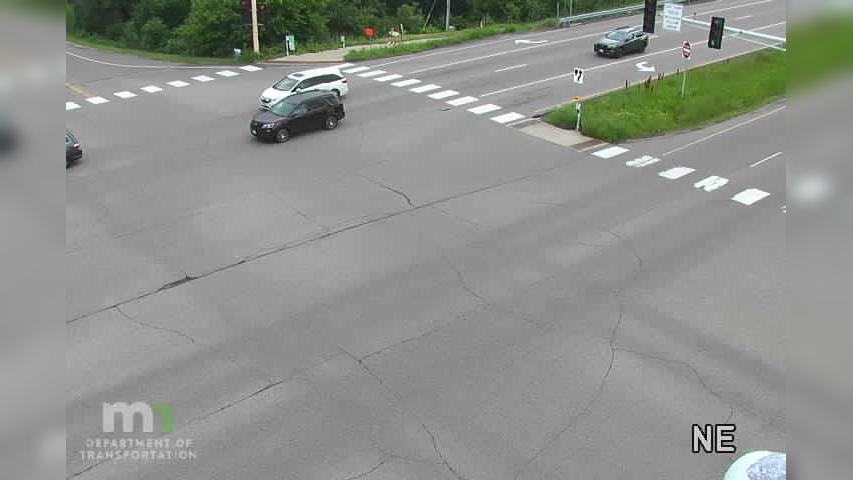 Mendota Heights: MN 62: T.H.62 EB @ Delaware Ave Traffic Camera