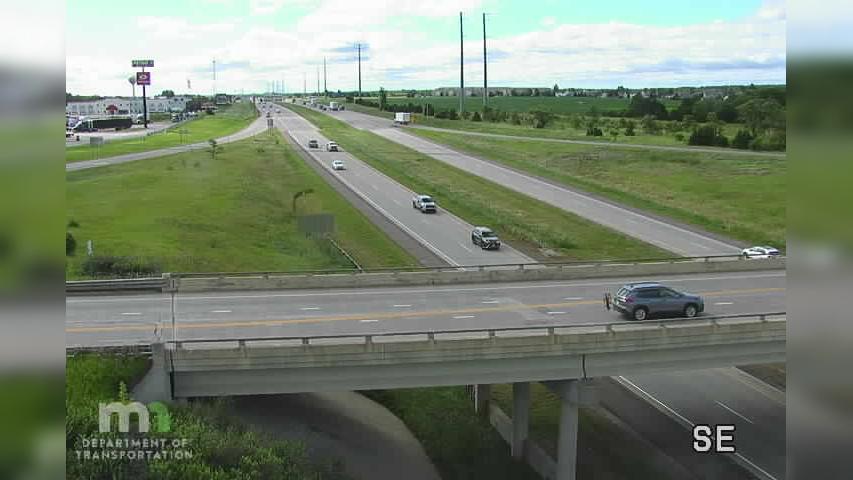 Traffic Cam Clearwater: MN 24: I-94 WB @ T.H.24 (MP 178) Player