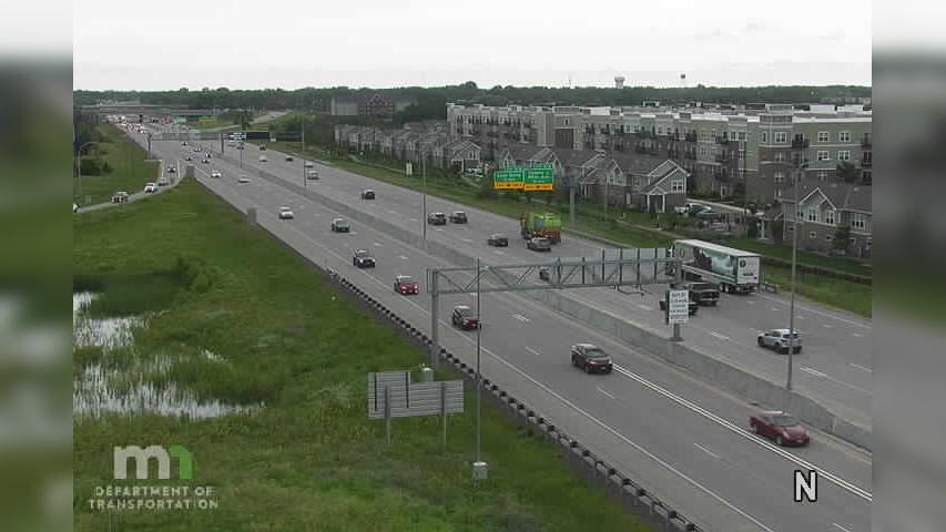 Traffic Cam Mounds View: US 10: I-35W SB @ T.H.10 Player