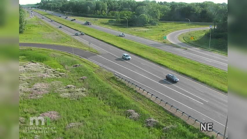 Traffic Cam Inver Grove Heights: US 52: T.H.52 SB @ 80th St Player