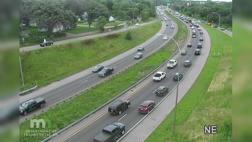 Traffic Cam Southdale: MN 62: T.H.62 EB @ France Ave Player