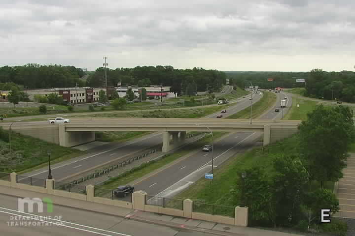Traffic Cam MN-36 EB at Rice St Player