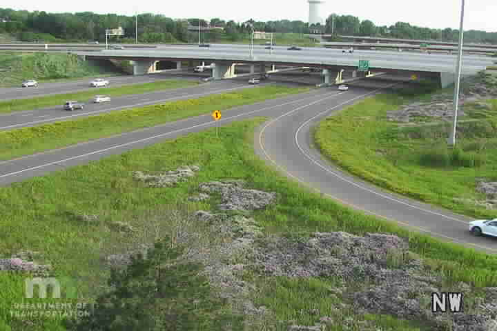 Traffic Cam I-494 EB at I-35E NB Player