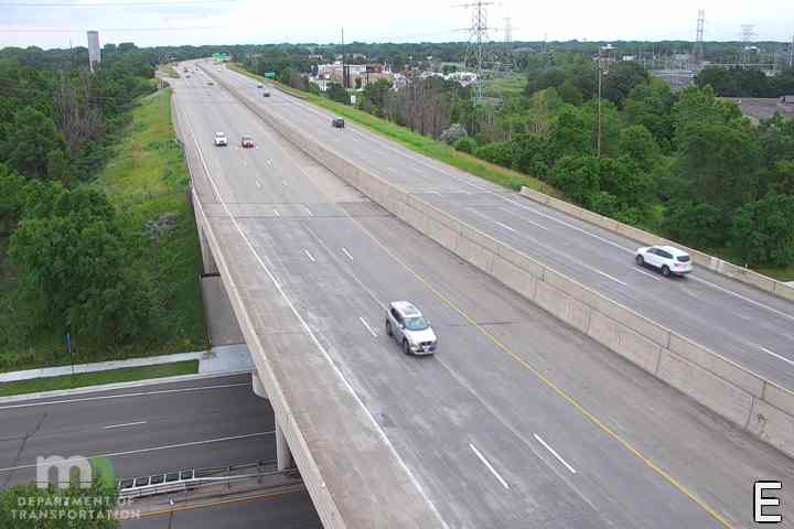 MN-610 EB at West River Rd Traffic Camera