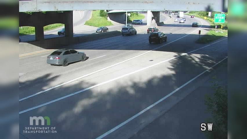 Traffic Cam Seward: I-94 WB @ Huron Blvd Player