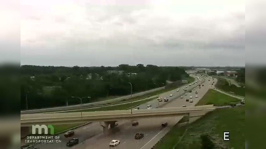 Traffic Cam Vadnais Heights: I-694 EB @ Rice St Player