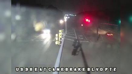 Traffic Cam Clyde: US 98 at Canebrake Blvd Player