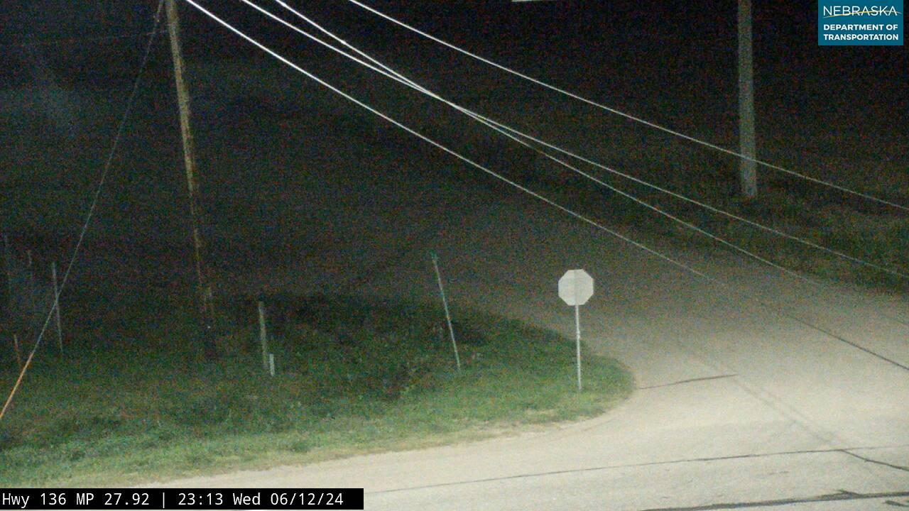Traffic Cam Alma › East: US 136: North of - East Player
