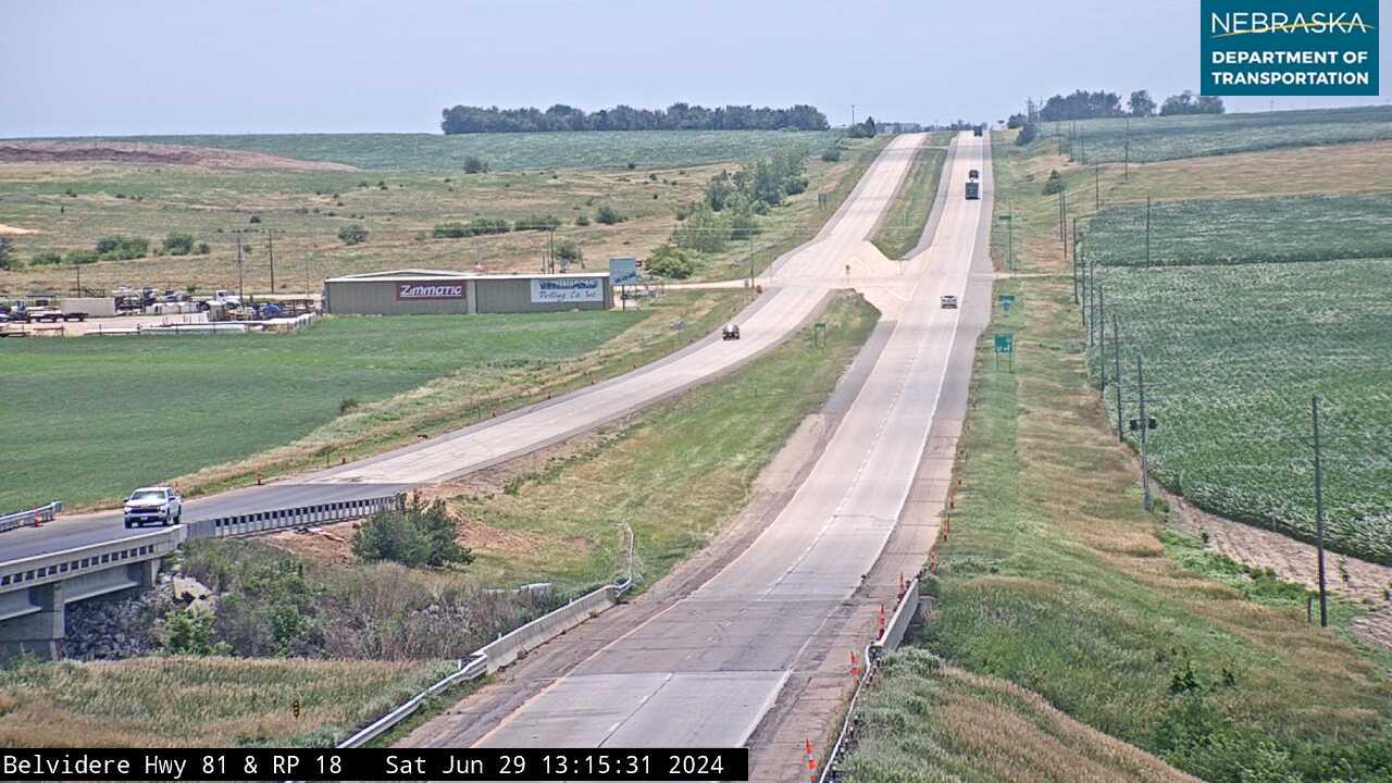 Traffic Cam Belvidere › South: US 81: W of - Hwy 81 South Player