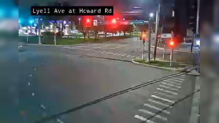 Traffic Cam Gates Center › East: Lyell Ave at Howard Rd Player