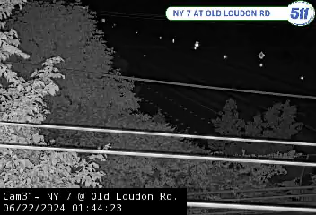 Traffic Cam Rte 7 at Old Loudon Rd - Westbound Player