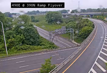 Traffic Cam I-490 East Ramp to NY-390 North - Eastbound Player