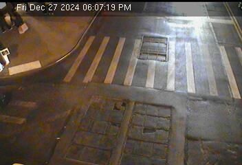 Traffic Cam Park Avenue @ 23 Street - Westbound Player