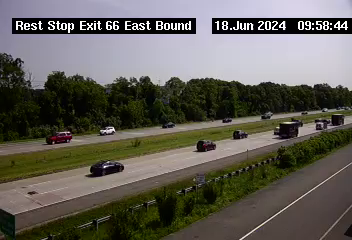 Traffic Cam 495 Eastbound at Exits 65-66 Rest Area (Fixed) Player