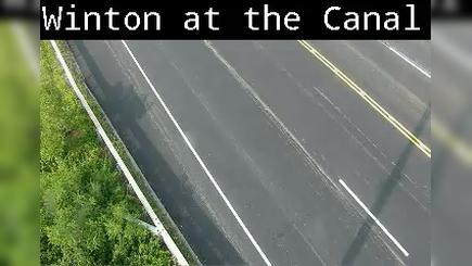 Traffic Cam Rochester: Winton Rd at Canal Bridge Player