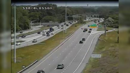 Traffic Cam Rochester: NY-590 at Blossom Rd Player