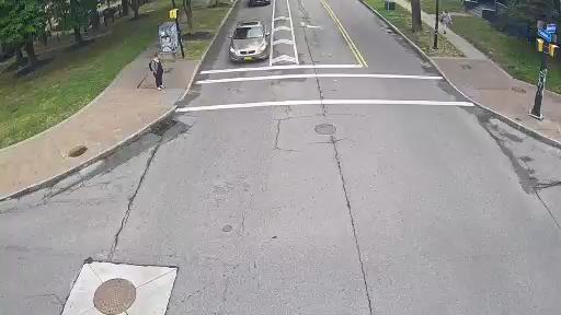 Traffic Cam Rochester: University Ave at Atlantic Ave Player