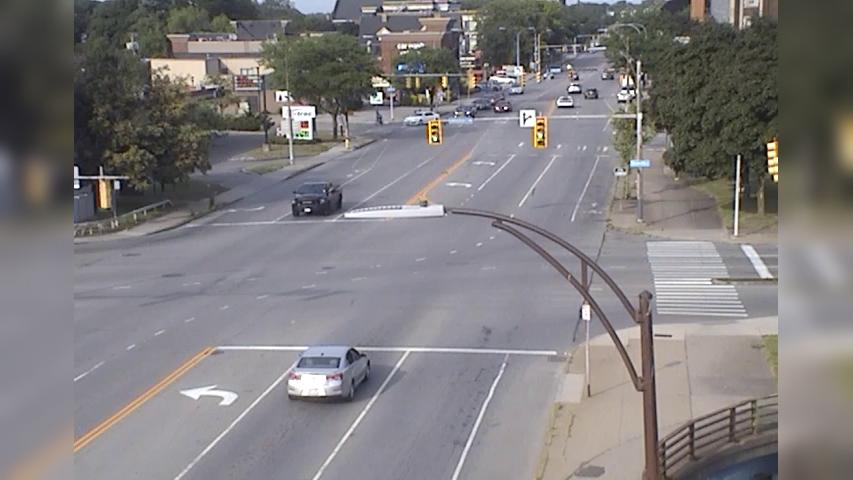 Rochester: Main St at University - Inner Loop Traffic Camera