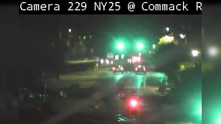 Traffic Cam Northport: NY 25 at Commack Road Player