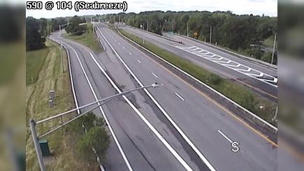 Traffic Cam Rochester › North: NY-590 (Sea Breeze Expy) North of Ridge Road Player