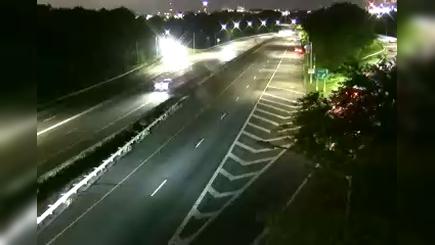 New York › West: I- at West of South Avenue Traffic Camera