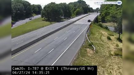 Albany › South: I-787 SB at Exit 1 (Thruway/US 9W) Traffic Camera