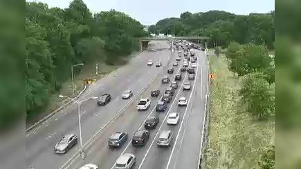 Traffic Cam New York › East: I-495 at Francis Lewis Blvd Player