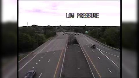 Traffic Cam Sloan: NY 33 between I-90 and Union Road Player
