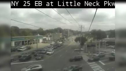 Traffic Cam Bellerose › East: NY 25 Eastbound at Little Neck Pkwy Player