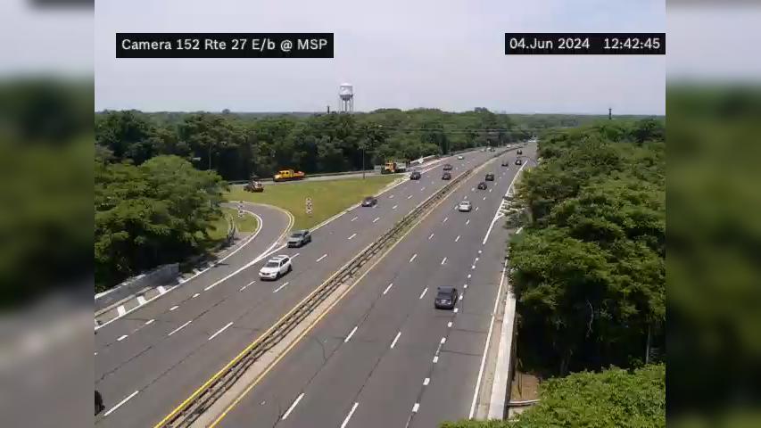 Traffic Cam Freeport › West: NY 27 at Meadowbrook State Parkway Player