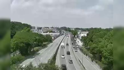 Traffic Cam New York › East: I-278 at 31st Avenue Player