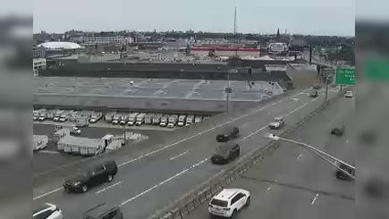 Traffic Cam New York › East: I-495 at 27th Street Player