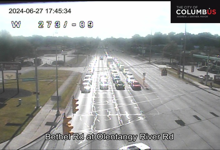 Traffic Cam Bethel Rd at Olentangy River Rd Player