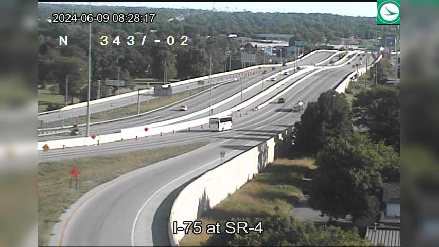 Traffic Cam Dayton: I-75 at SR-4 Player