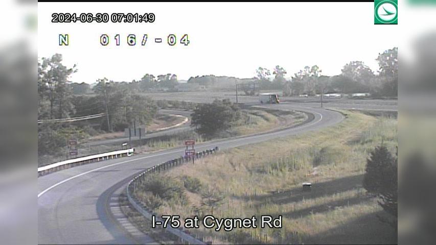 Traffic Cam Cygnet: I-75 at - Rd Player