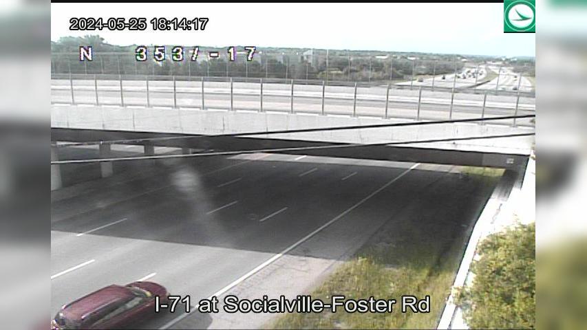 Traffic Cam Landen: I-71 at Socialville-Foster Rd Player