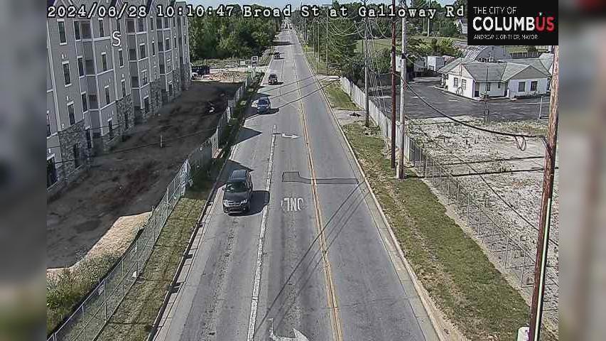Traffic Cam Columbus: City of - Broad St at Galloway Rd Player