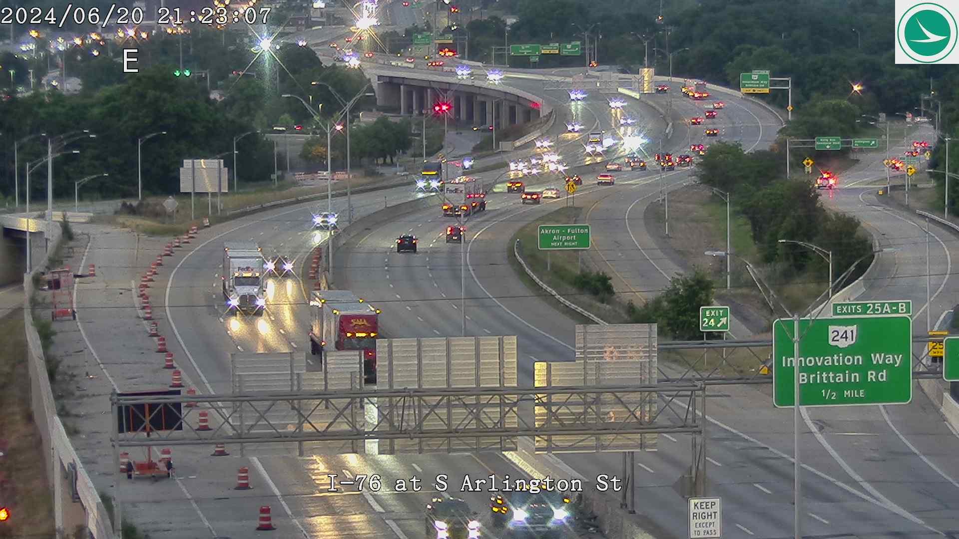 Traffic Cam Akron: I-76 at S Arlington St Player