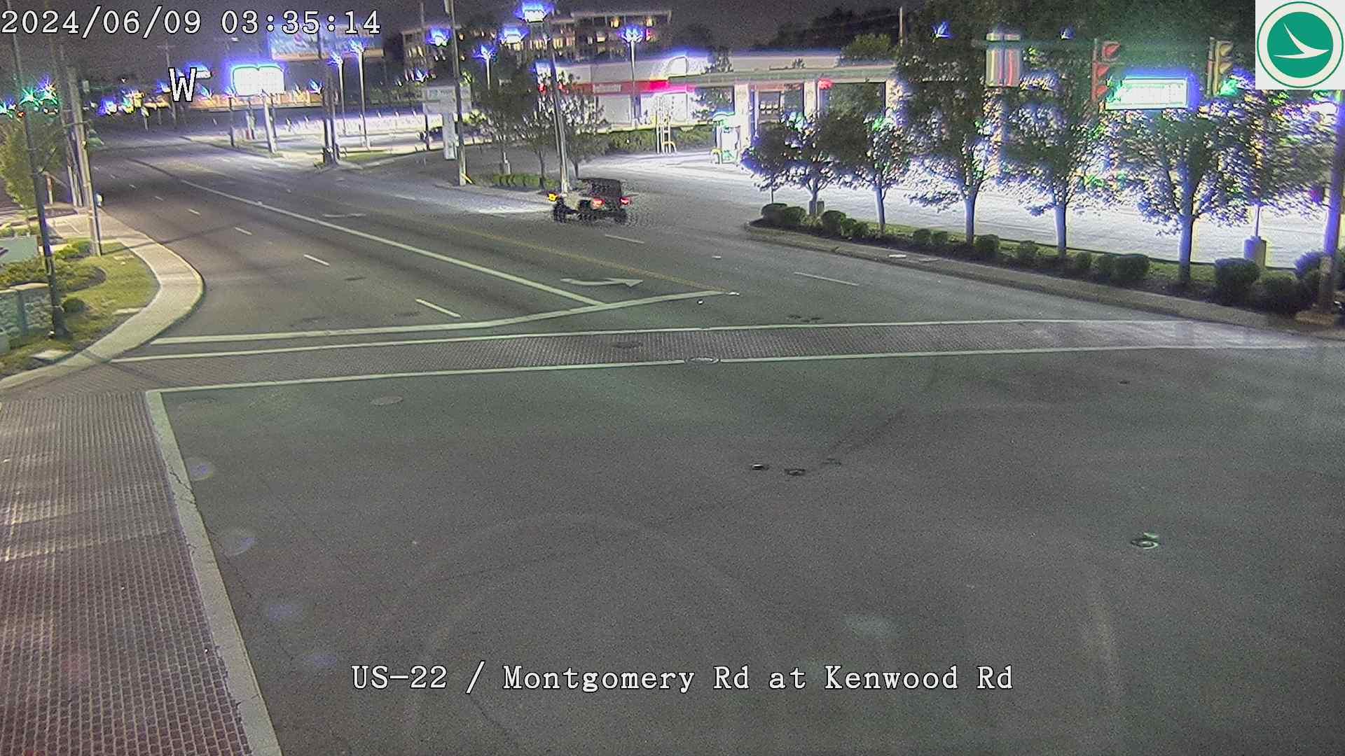 Harewood Acres: US-22/Montgomery Rd at Kenwood Rd Traffic Camera