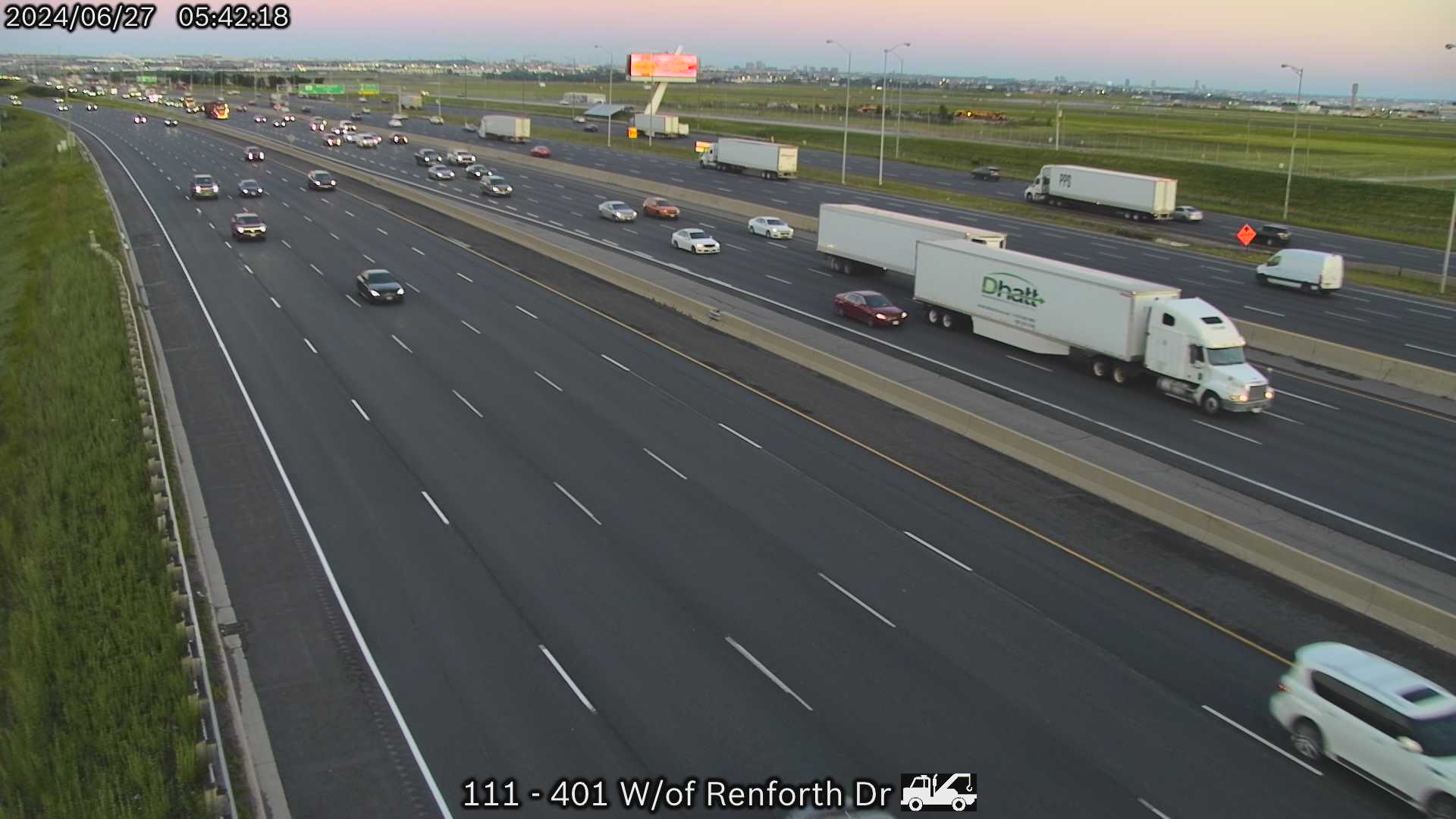 Traffic Cam Highway 401 near Pearson Airport Player