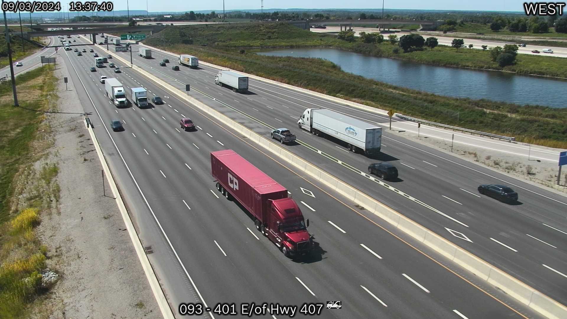 Traffic Cam Highway 401 near Rouge River Player