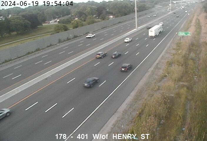 Traffic Cam 401 West of Henry Street Player