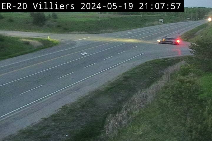 Traffic Cam Highway 7 near Villiers Road  - East Player