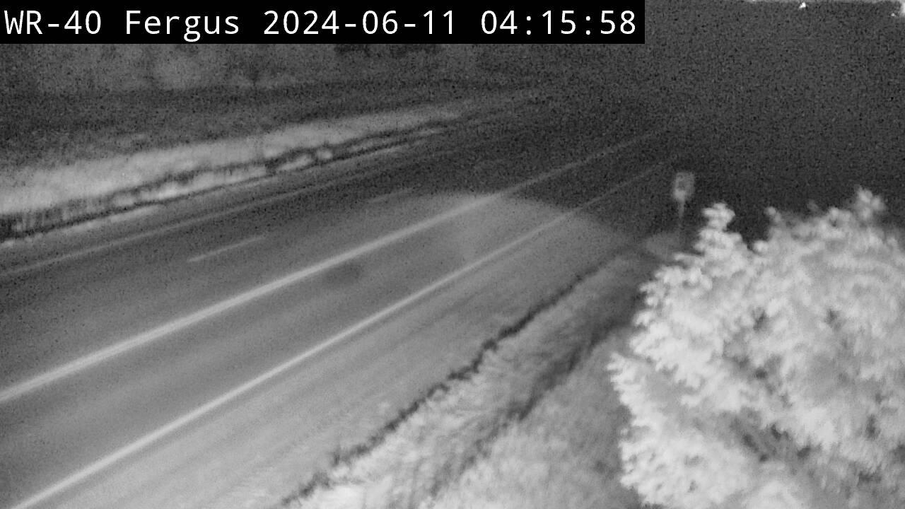 Traffic Cam Centre Wellington: Highway 6 near Side Rd Player