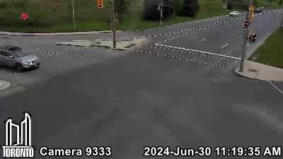 Traffic Cam Old Toronto: Lake Shore W near Parkside Dr Player