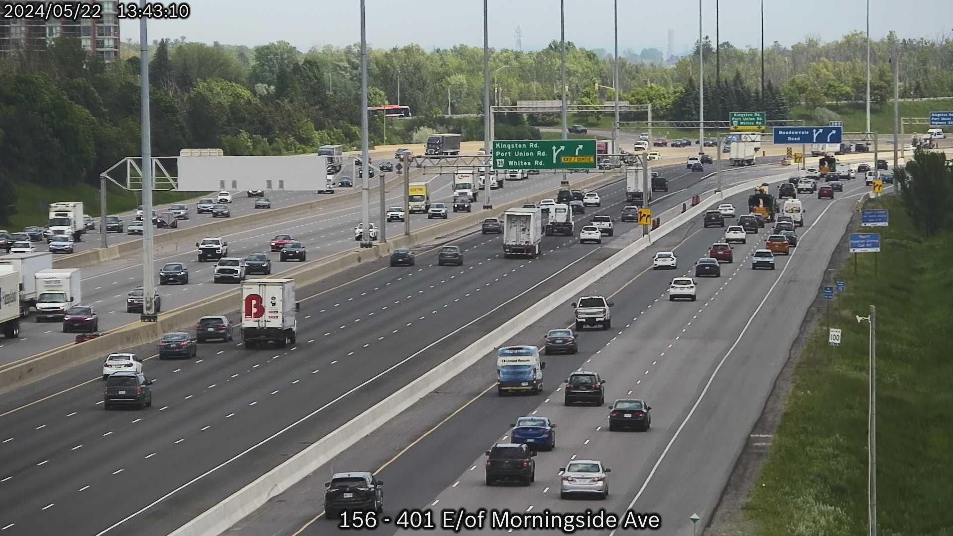 Traffic Cam Scarborough: Highway 401 near Conlins Road Player
