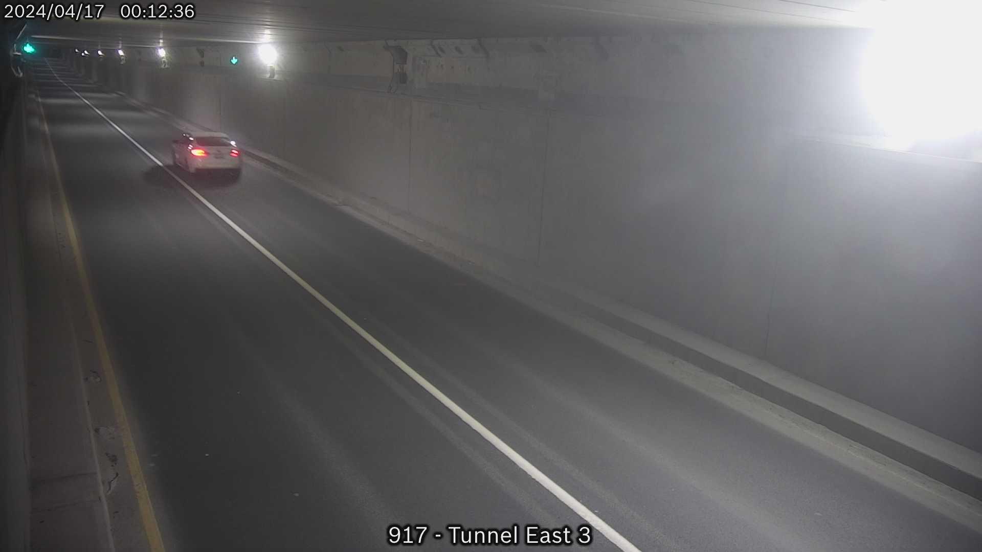 Traffic Cam Thorold: EB - Tunnel (5) Player