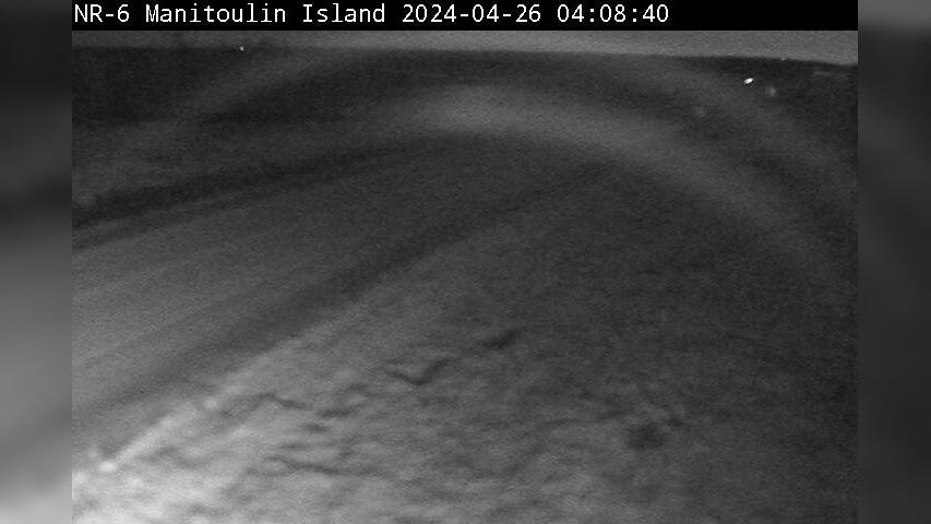 Traffic Cam Northeastern Manitoulin and the Islands: Highway 6 near 10 Mile Point Road Player