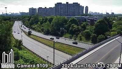 Toronto: Don Valley Parkway near Spanbridge Rd Traffic Camera